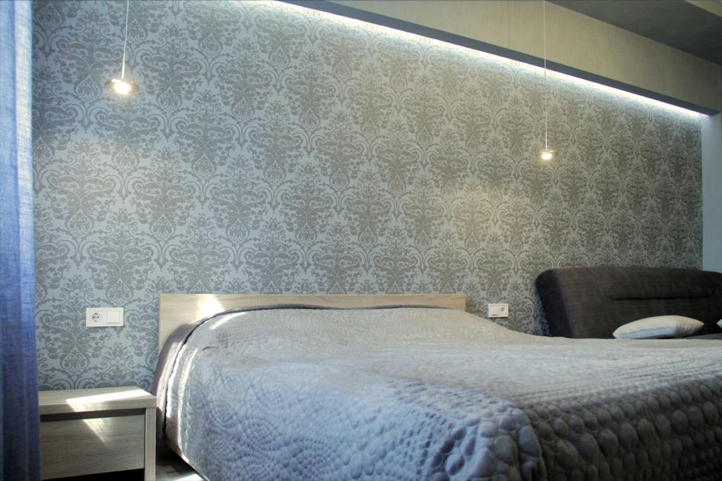 Solo Apartment Dragomanova Kiev Rum bild