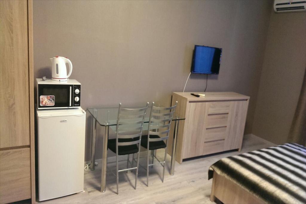 Solo Apartment Dragomanova Kiev Rum bild